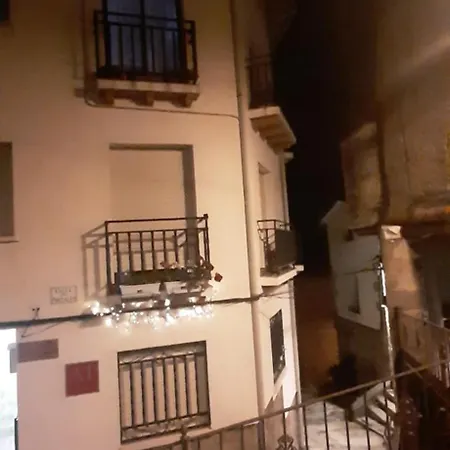 El Portal De Beni * Pedro Bernardo